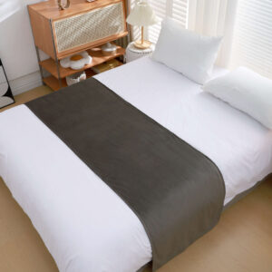 Classic Solid Velvet Bed Runner – Soft Luxury in Every Detail